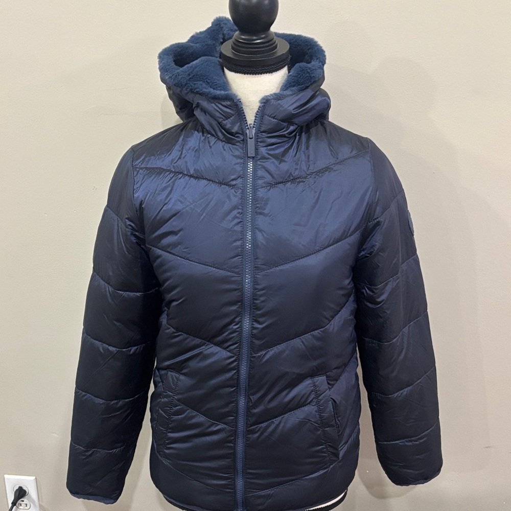 Abercrombie faux fur lined size S Navy Blue Puffer Jacket with Faux Fur Lining